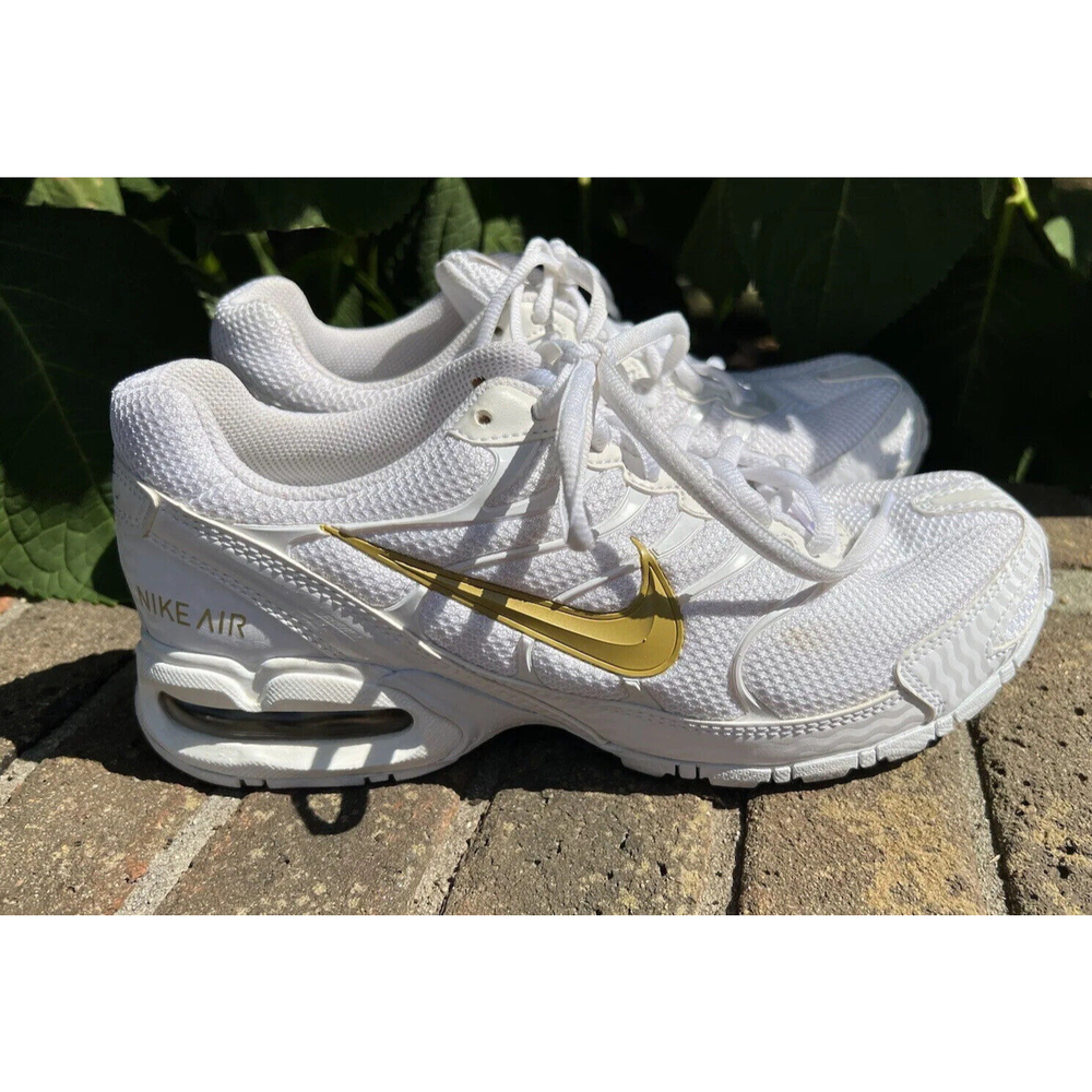 Nike Air Max Torch 4 Women’s Shoes Sneakers Sz  8.5 White CZ9376-100 Running